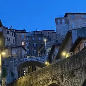 artist-apartment-centro-storico.hotels-perugia.com/